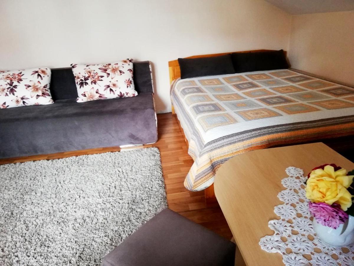 Къща За Гости Стойнови Pavel Banya Exterior foto
